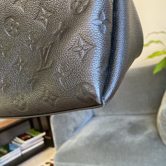 Maida Hobo Louis Vuitton 🛍️ - Picture 12 of 15